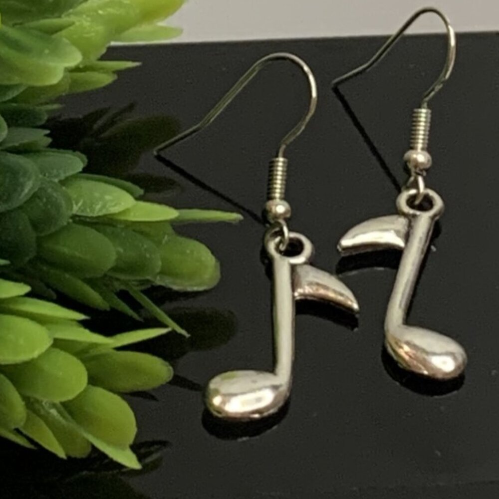 Music Earring, Teacher Earring, Singing Earring, Band Earring, Educator Earring